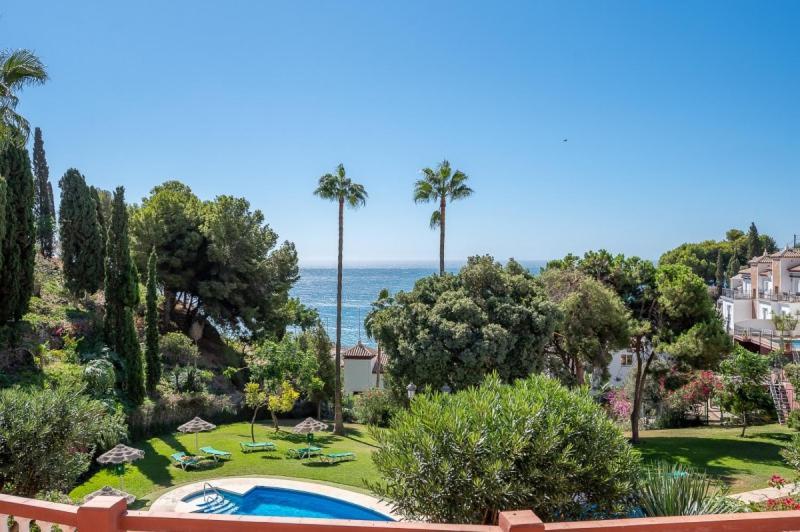La Amapola, A Little Oasis With Sea View, 200 Meters From The Beach. Appartement Nerja